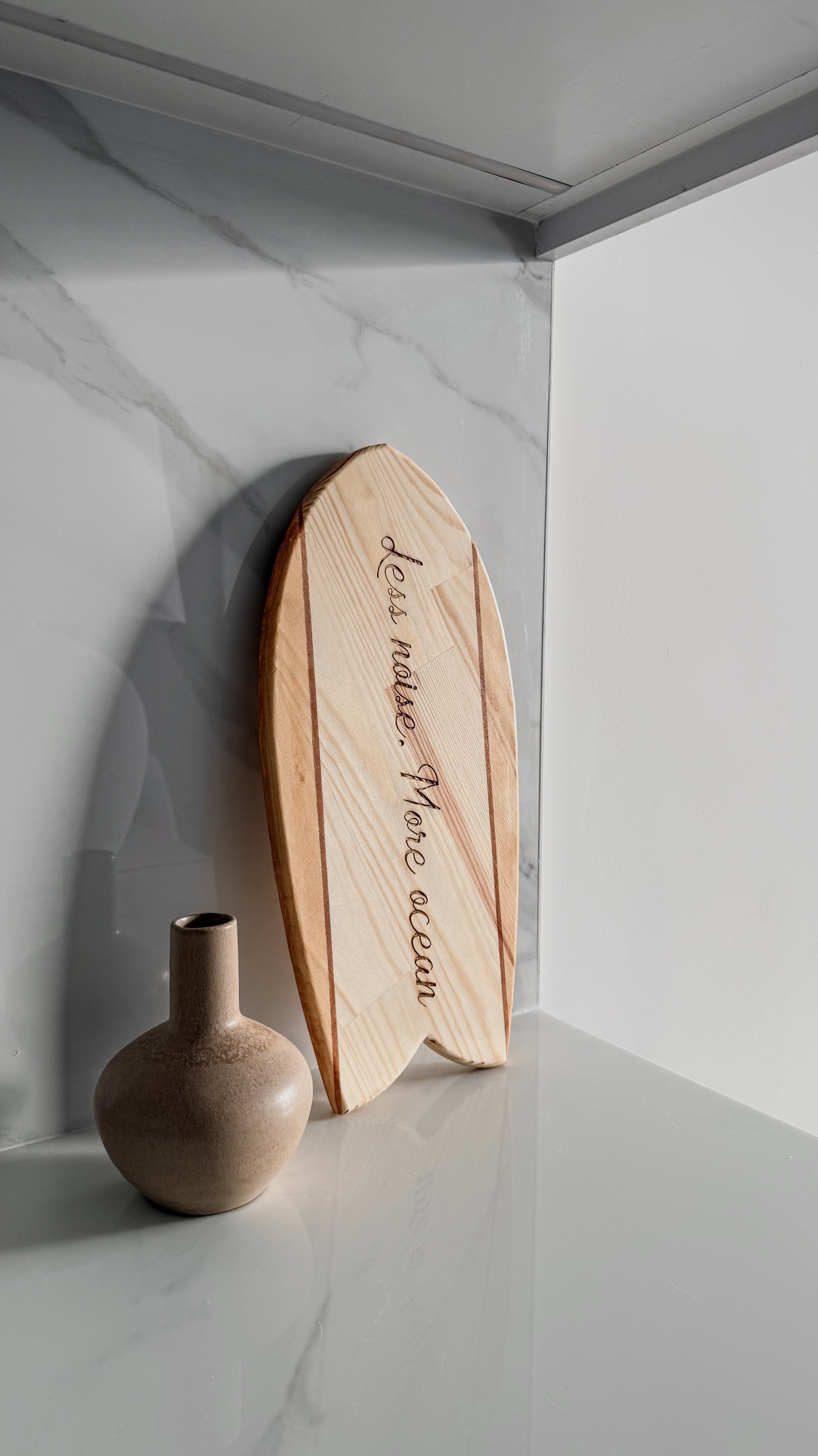 Surf plate, a decorative sculpted object